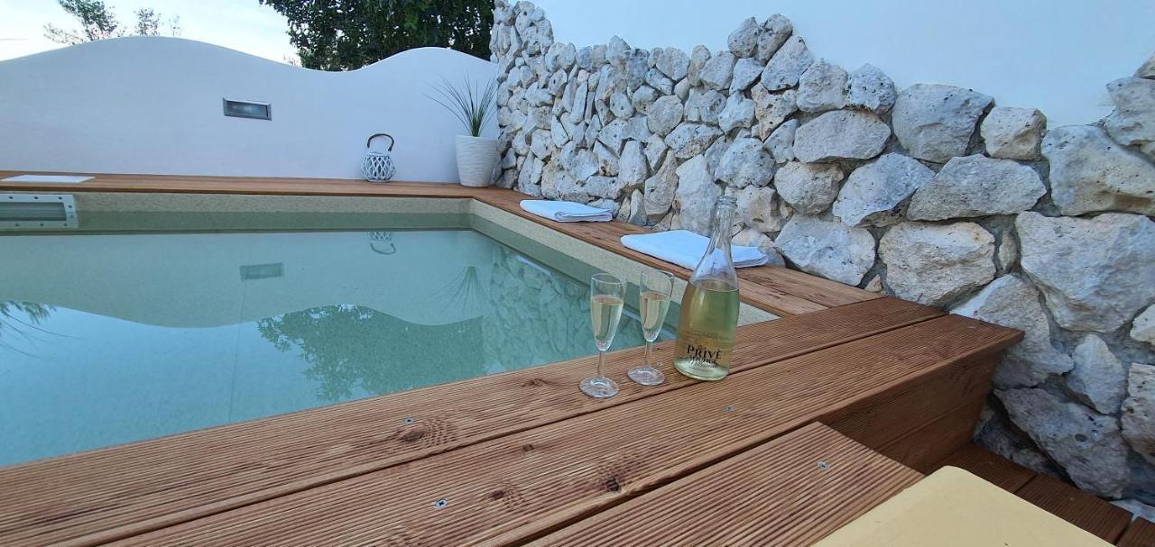 Casa Vacanze "Il Carrubo" 加利亚诺德尔卡波 外观 照片