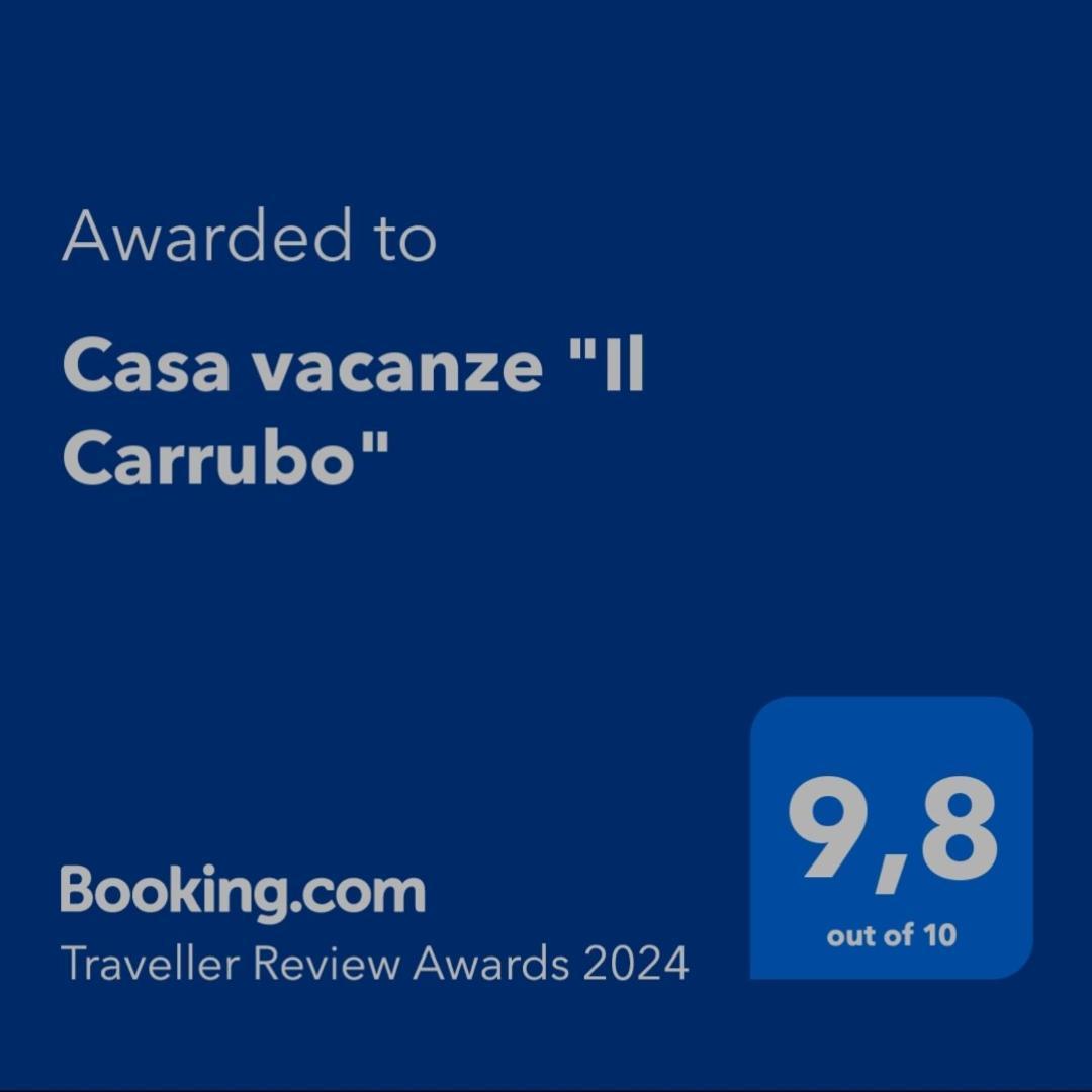 Casa Vacanze "Il Carrubo" 加利亚诺德尔卡波 外观 照片